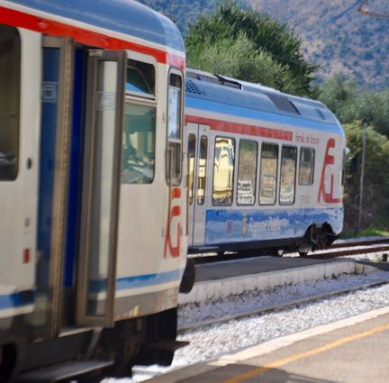 Ferrovie del Gargano – die private Nebenbahn auf der Gargano-Halbinsel in Apulien