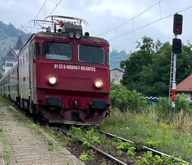 Zug in der Bukowina